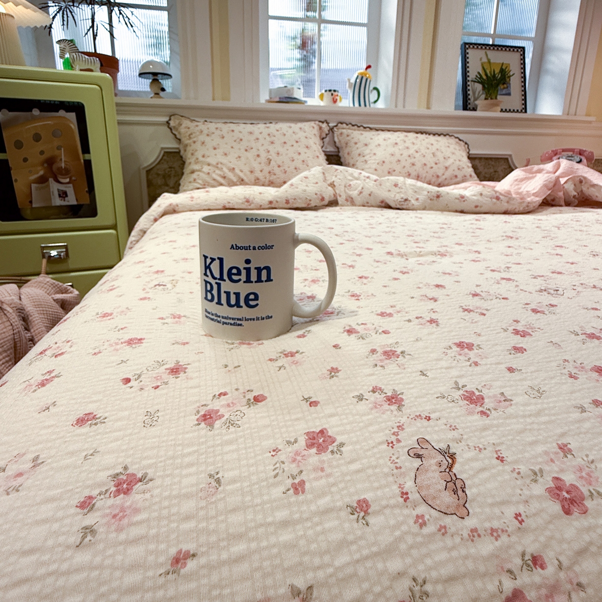 91家纺网 家纺一手货源 找家纺 水墨江南 2026新款泡芙纱全棉花边夏被四件套 花边夏被-粉黛小兔