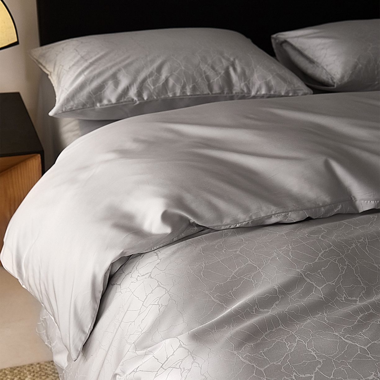 91家纺网 家纺一手货源 找家纺 ONE TWO ONE 121 2026新款60支轻奢天丝棉床上用品四件套天丝棉提花款 北海莳光