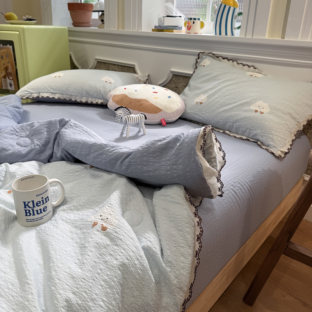 91家纺网 家纺一手货源 找家纺 水墨江南 2026新款泡芙纱全棉花边夏被四件套 花边夏被-可爱云朵