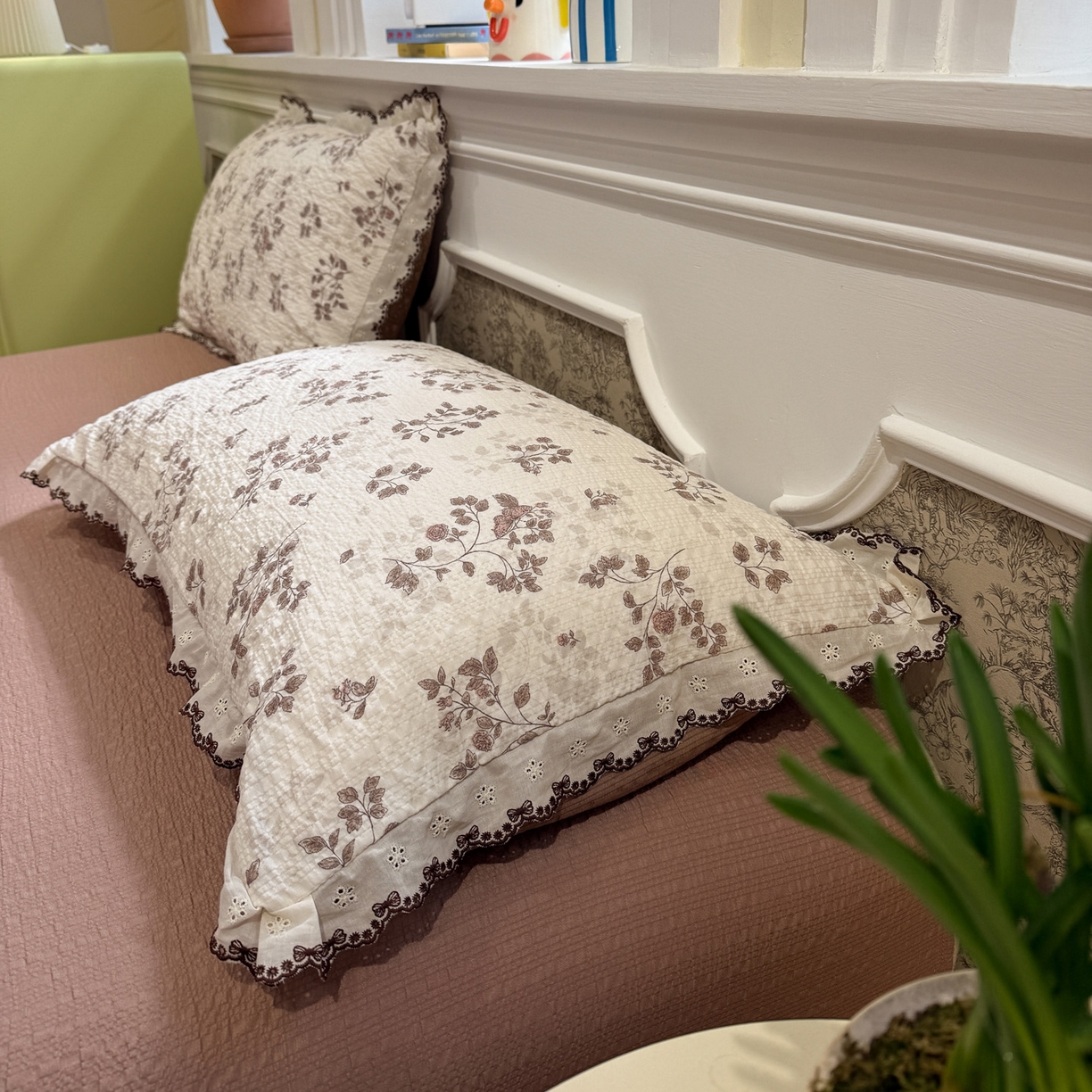 91家纺网 家纺一手货源 找家纺 水墨江南 2026新款泡芙纱全棉花边夏被四件套 花边夏被-慕秋