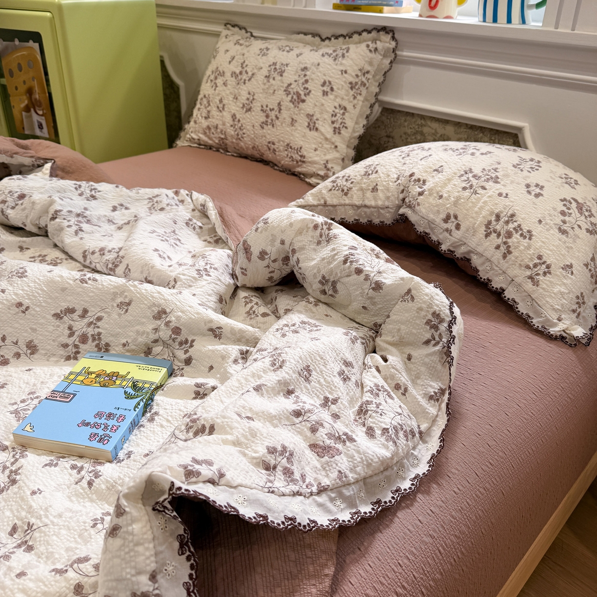 91家纺网 家纺一手货源 找家纺 水墨江南 2026新款泡芙纱全棉花边夏被四件套 花边夏被-慕秋