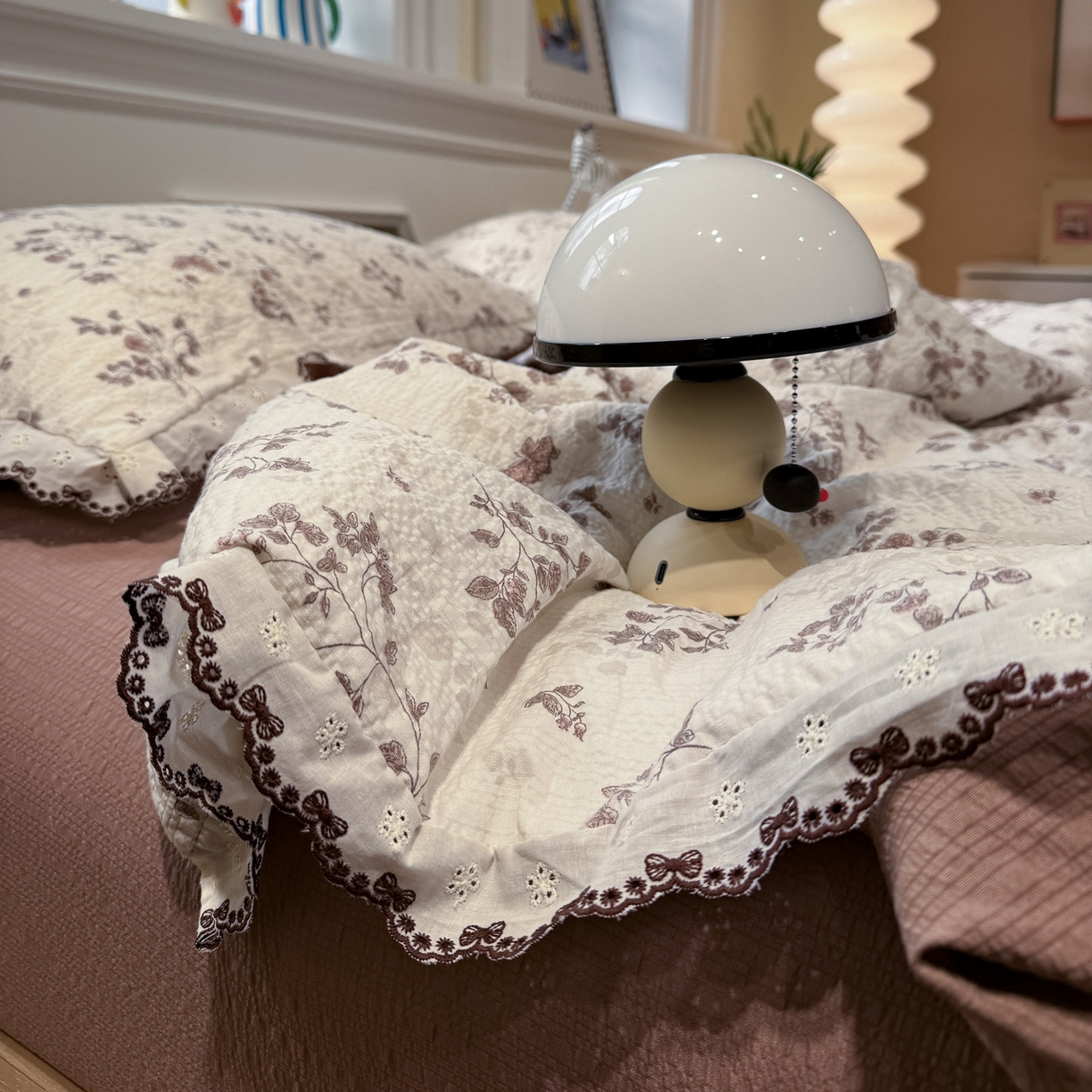 91家纺网 家纺一手货源 找家纺 水墨江南 2026新款泡芙纱全棉花边夏被四件套 花边夏被-慕秋