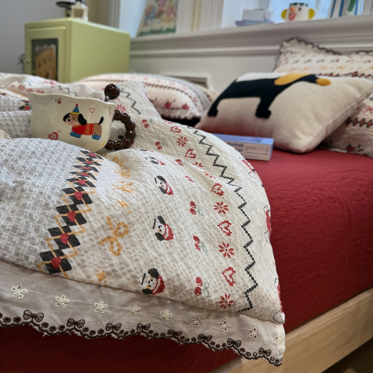 91家纺网 家纺一手货源 找家纺 水墨江南 2026新款泡芙纱全棉花边夏被四件套 花边夏被-小狗日记