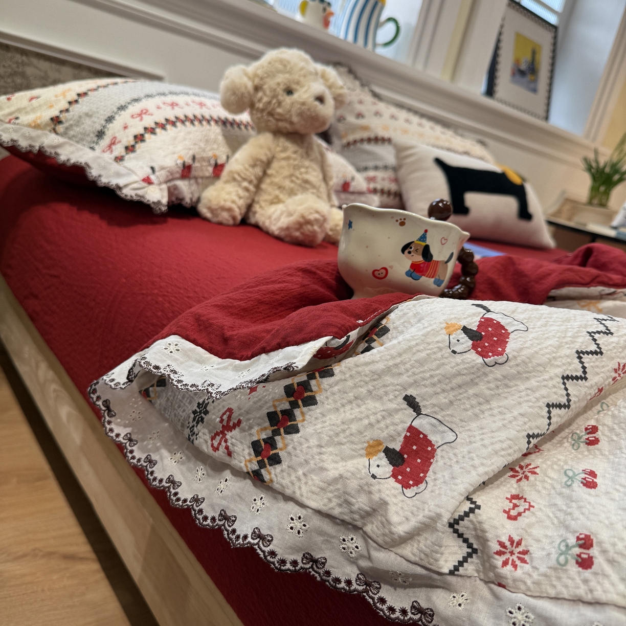 91家纺网 家纺一手货源 找家纺 水墨江南 2026新款泡芙纱全棉花边夏被四件套 花边夏被-小狗日记