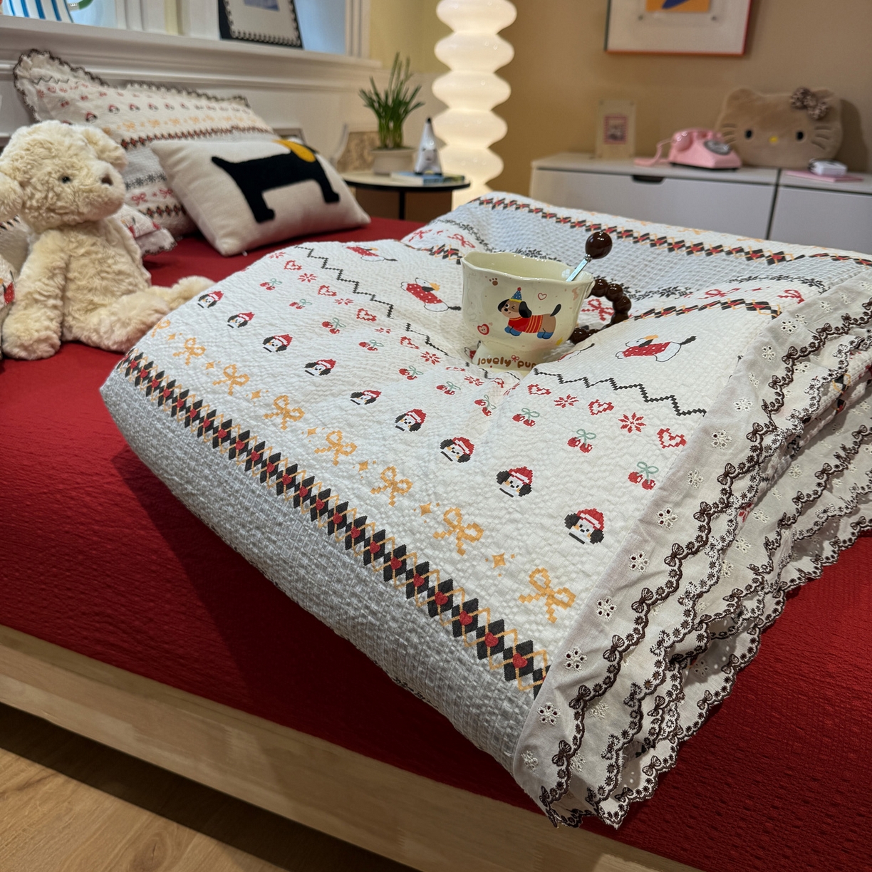 91家纺网 家纺一手货源 找家纺 水墨江南 2026新款泡芙纱全棉花边夏被四件套 花边夏被-小狗日记