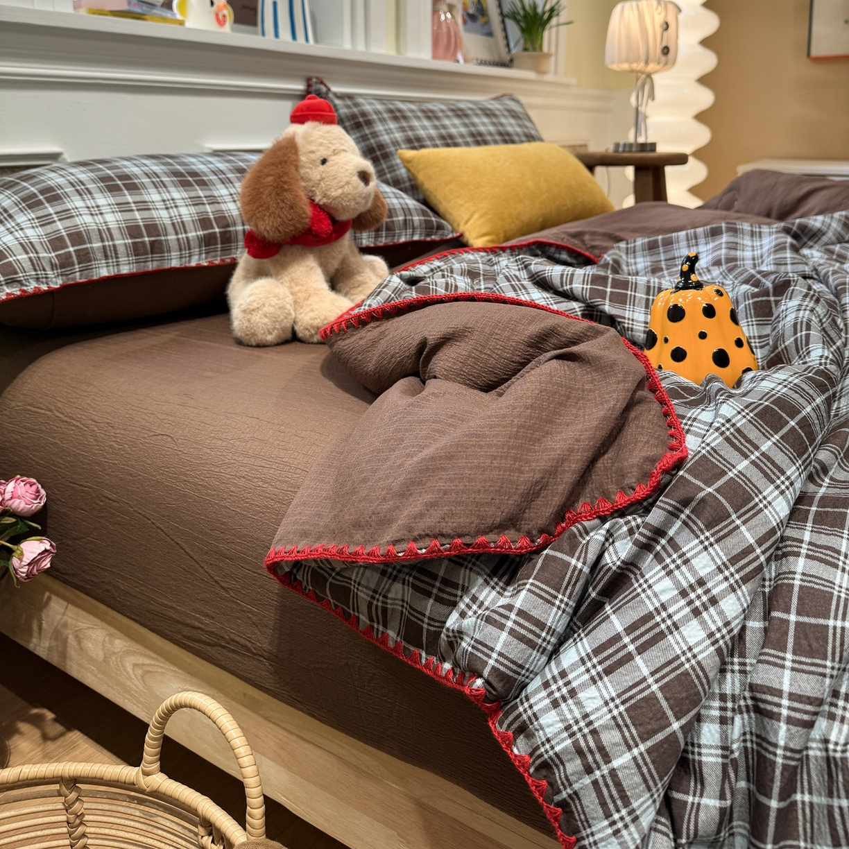 91家纺网 家纺一手货源 找家纺 水墨江南 2026新款云感皱皱纱贝壳边夏被四件套 夏被-布朗尼咖