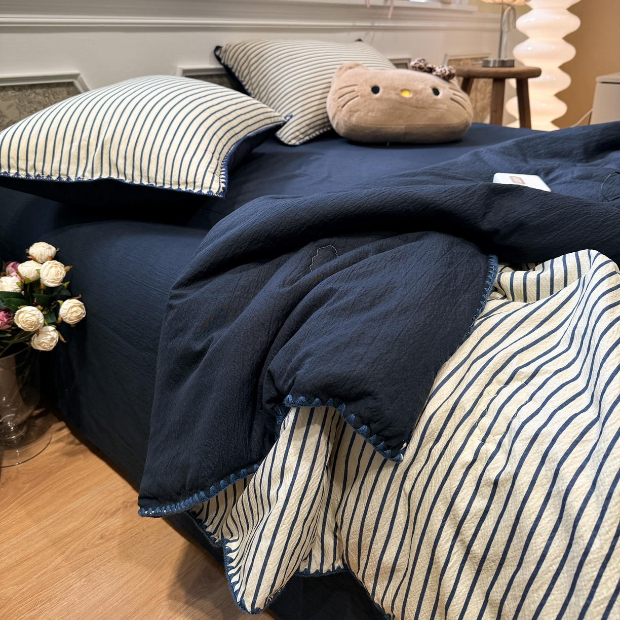 91家纺网 家纺一手货源 找家纺 水墨江南 2026新款云感皱皱纱贝壳边夏被四件套 夏被-海岸蓝