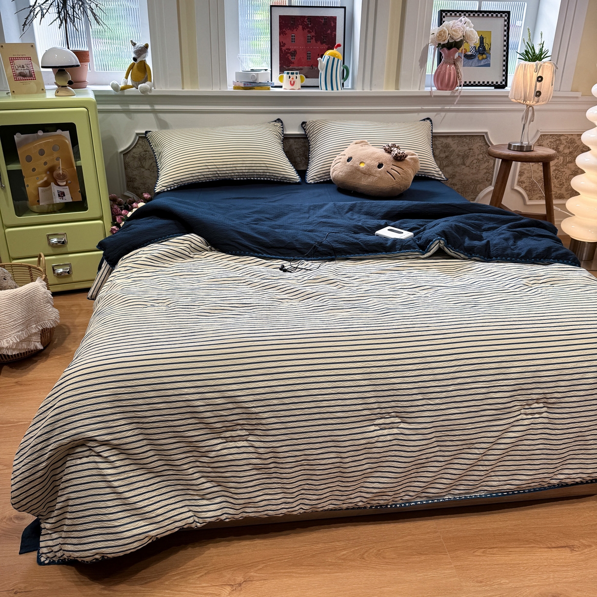 91家纺网 家纺一手货源 找家纺 水墨江南 2026新款云感皱皱纱贝壳边夏被四件套 夏被-海岸蓝