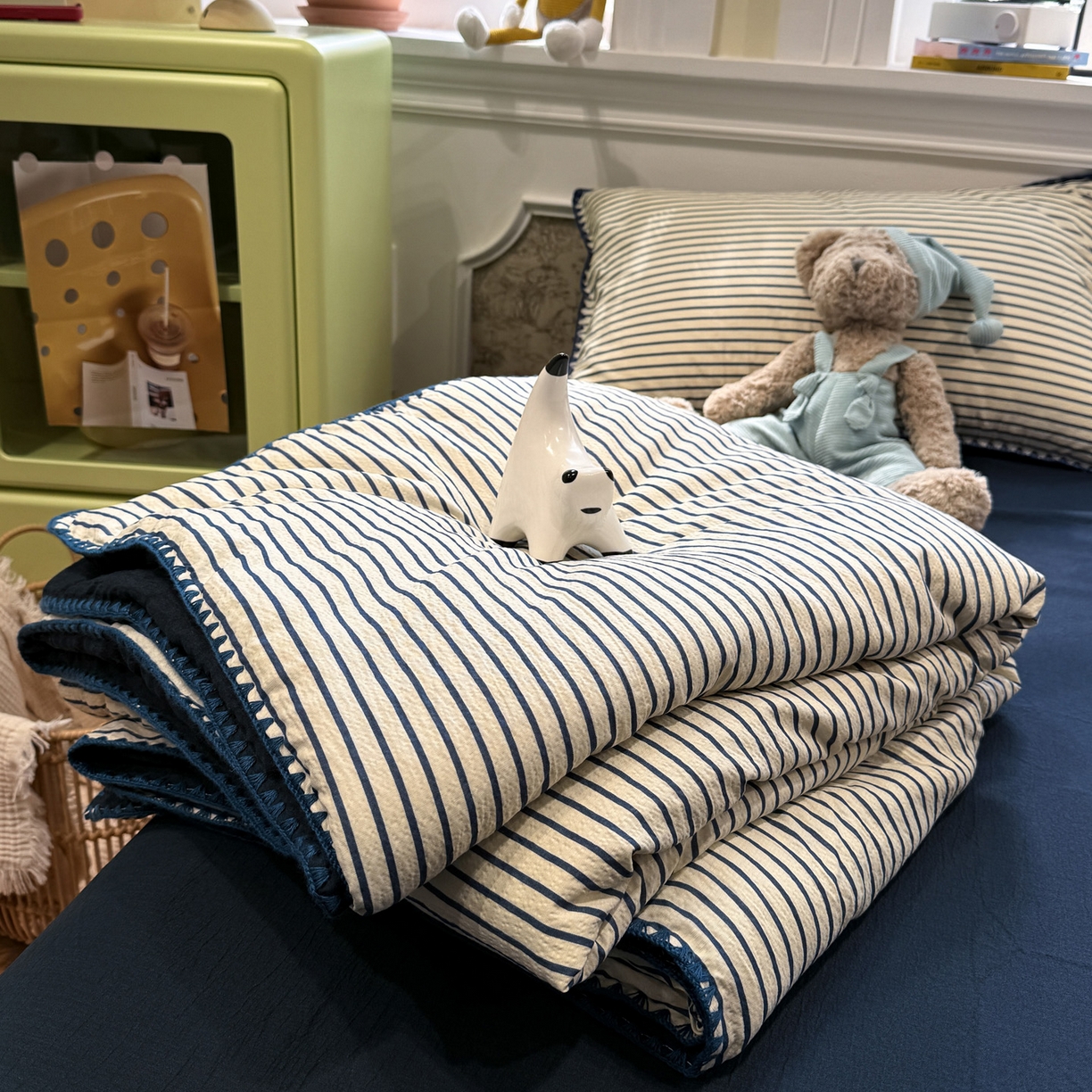 91家纺网 家纺一手货源 找家纺 水墨江南 2026新款云感皱皱纱贝壳边夏被四件套 夏被-海岸蓝