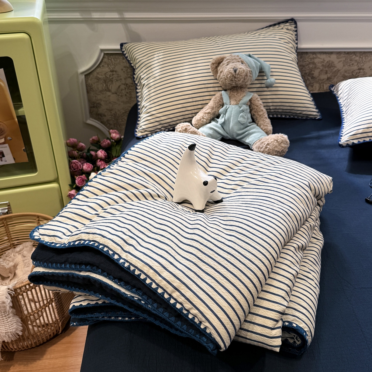 91家纺网 家纺一手货源 找家纺 水墨江南 2026新款云感皱皱纱贝壳边夏被四件套 夏被-海岸蓝