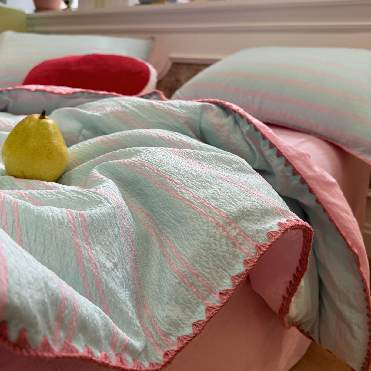 91家纺网 家纺一手货源 找家纺 水墨江南 2026新款云感皱皱纱贝壳边夏被四件套 夏被-海盐玫粉
