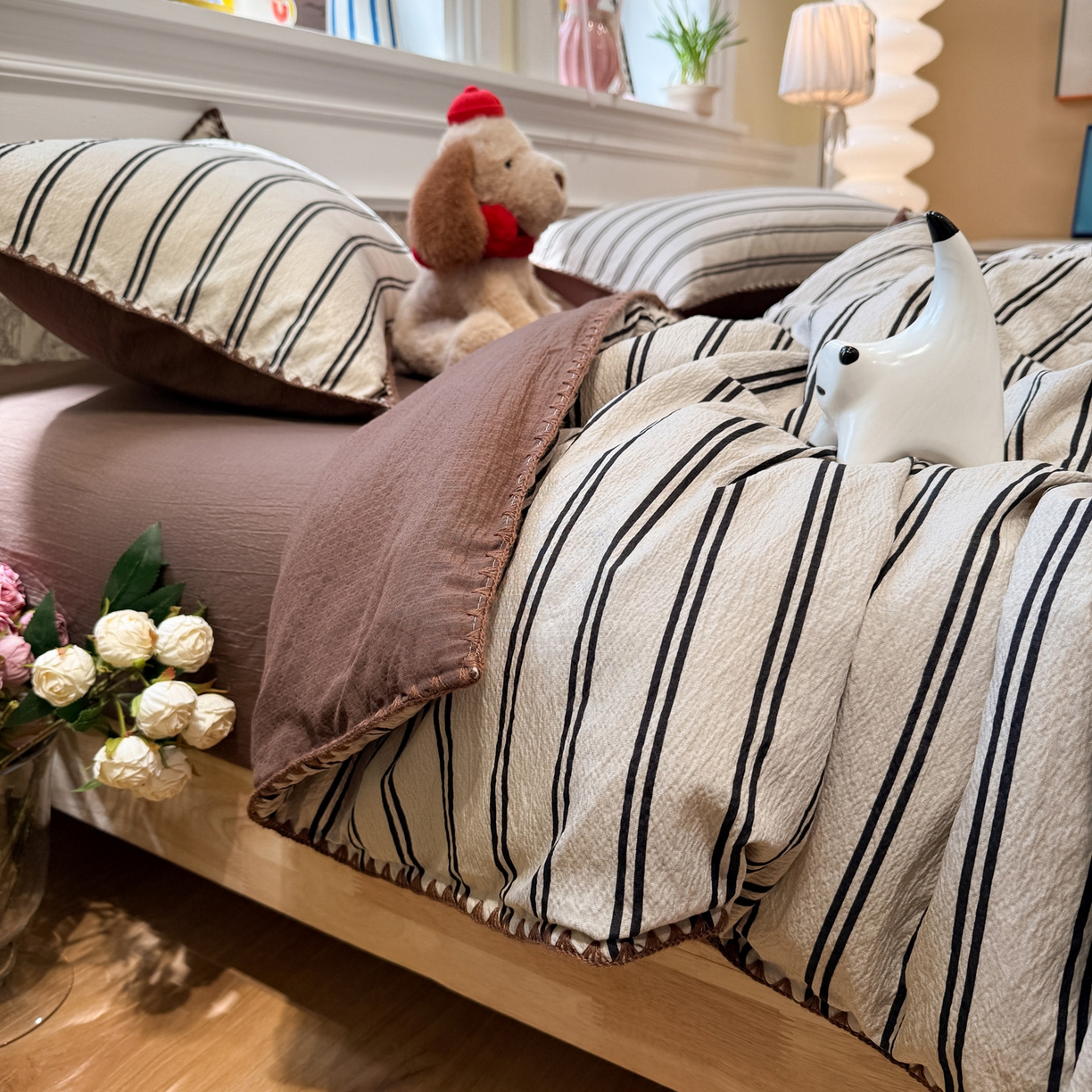 91家纺网 家纺一手货源 找家纺 水墨江南 2026新款云感皱皱纱贝壳边夏被四件套 夏被-简序咖