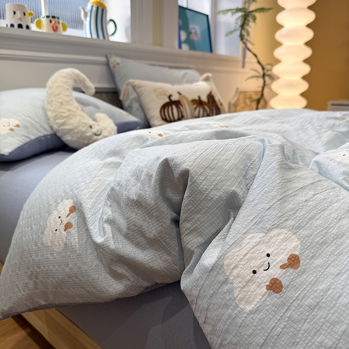 91家纺网 家纺一手货源 找家纺 水墨江南 2026直播热款泡芙棉双层纱四件套 可爱云朵