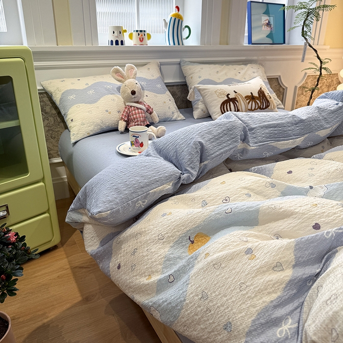 91家纺网 家纺一手货源 找家纺 水墨江南 2026直播热款泡芙棉双层纱四件套 果子象