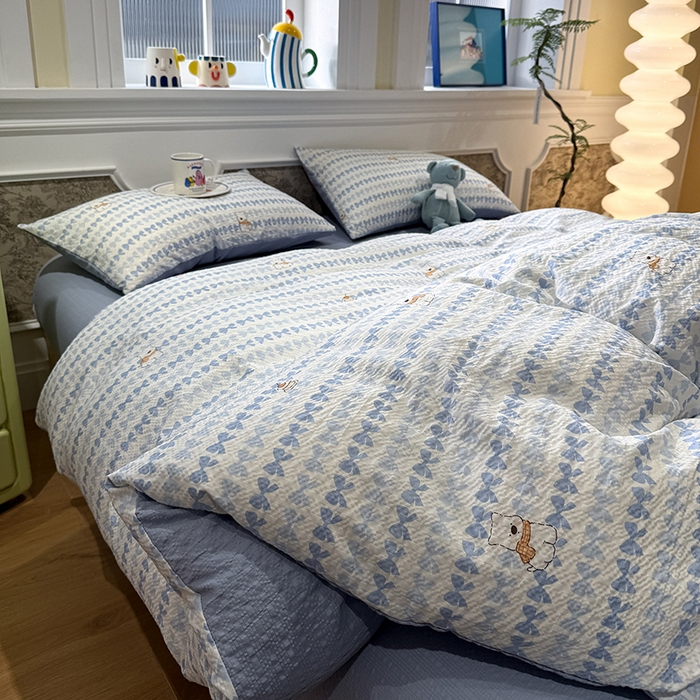 91家纺网 家纺一手货源 找家纺 水墨江南 2026直播热款泡芙棉双层纱四件套 泡芙小狗