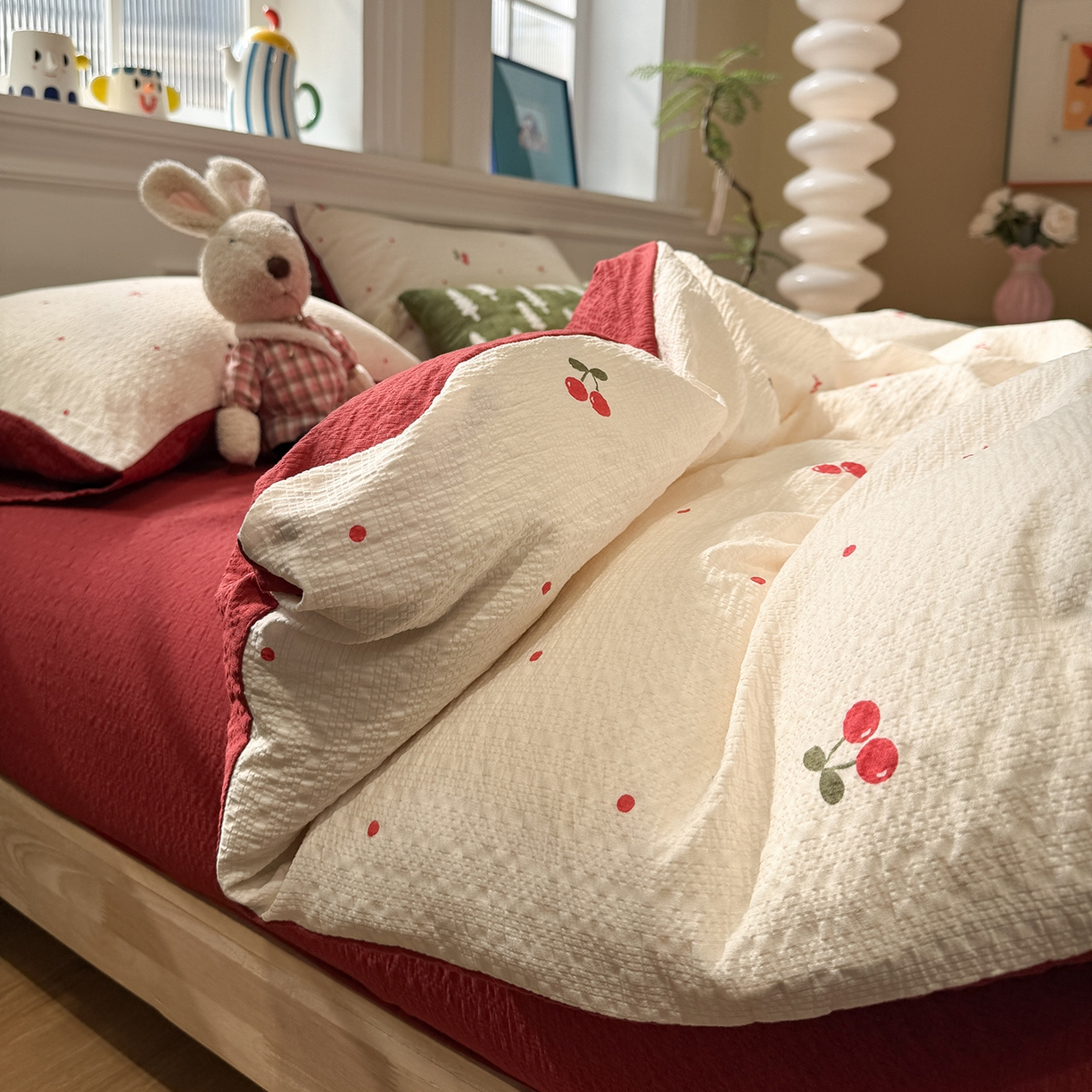 91家纺网 家纺一手货源 找家纺 水墨江南 2026直播热款泡芙棉双层纱四件套 樱桃啵啵