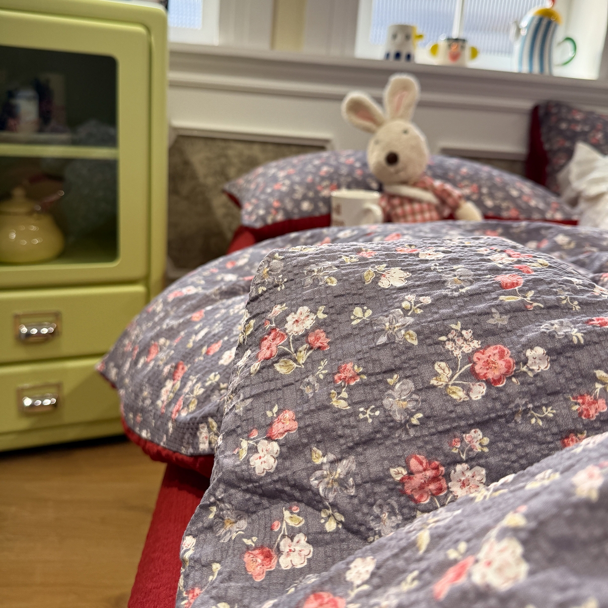 91家纺网 家纺一手货源 找家纺 水墨江南 2026直播热款泡芙棉双层纱四件套 花季