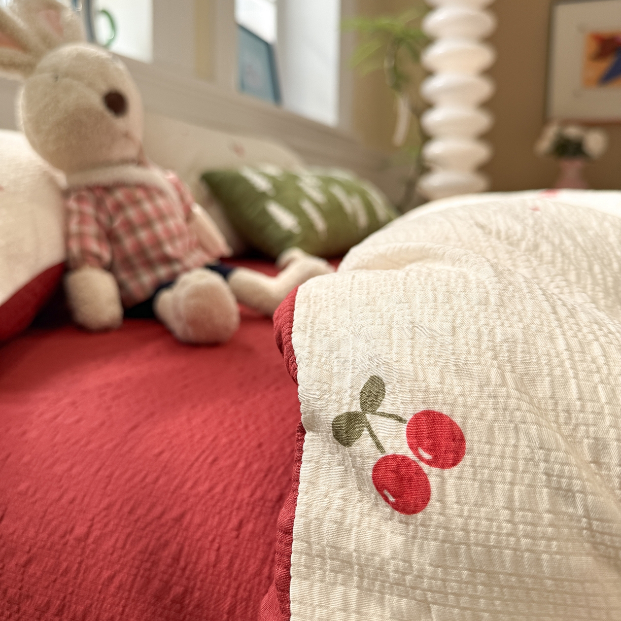 91家纺网 家纺一手货源 找家纺 水墨江南 2026直播热款泡芙棉双层纱四件套 樱桃啵啵