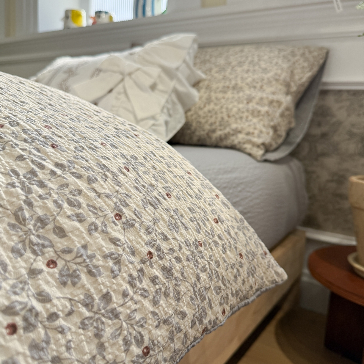 91家纺网 家纺一手货源 找家纺 水墨江南 2026直播热款泡芙棉双层纱四件套 知秋