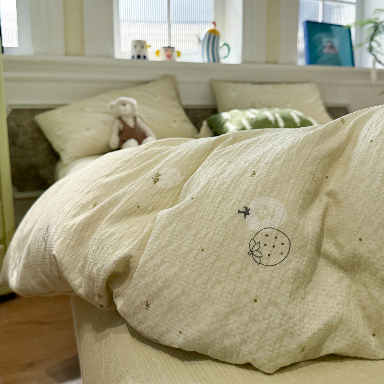 91家纺网 家纺一手货源 找家纺 水墨江南 2026直播热款泡芙棉双层纱四件套 夏日草莓