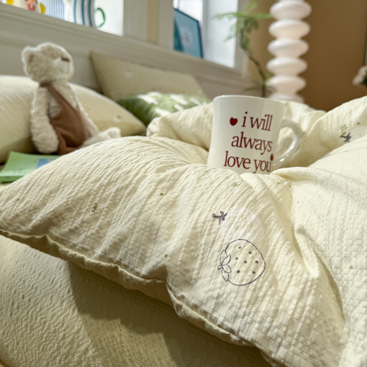 91家纺网 家纺一手货源 找家纺 水墨江南 2026直播热款泡芙棉双层纱四件套 夏日草莓