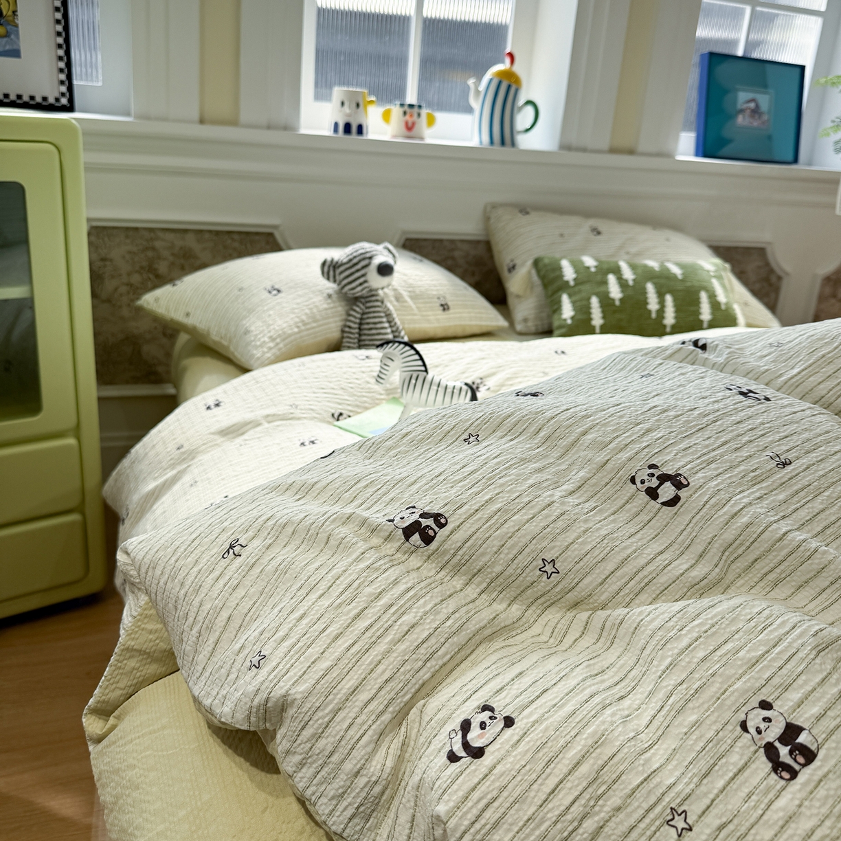 91家纺网 家纺一手货源 找家纺 水墨江南 2026直播热款泡芙棉双层纱四件套 可爱熊猫