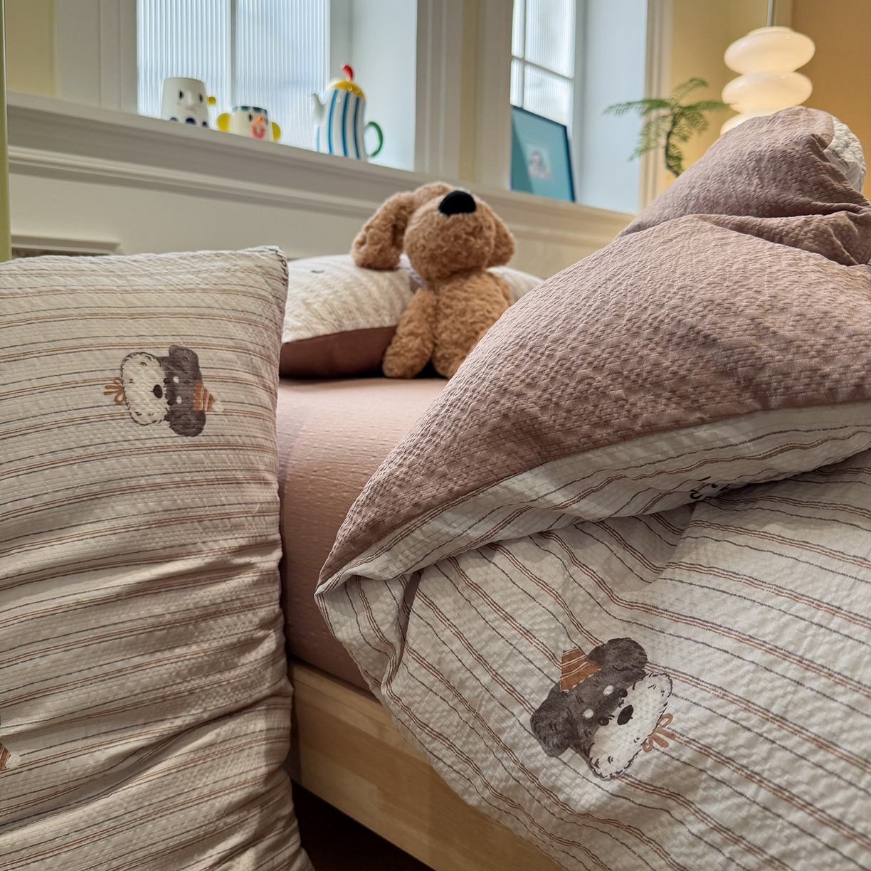 91家纺网 家纺一手货源 找家纺 水墨江南 2026直播热款泡芙棉双层纱四件套 条纹狗狗