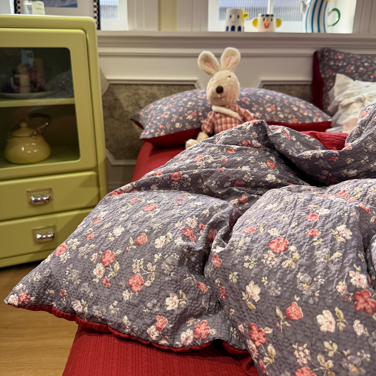 91家纺网 家纺一手货源 找家纺 水墨江南 2026直播热款泡芙棉双层纱四件套 花季