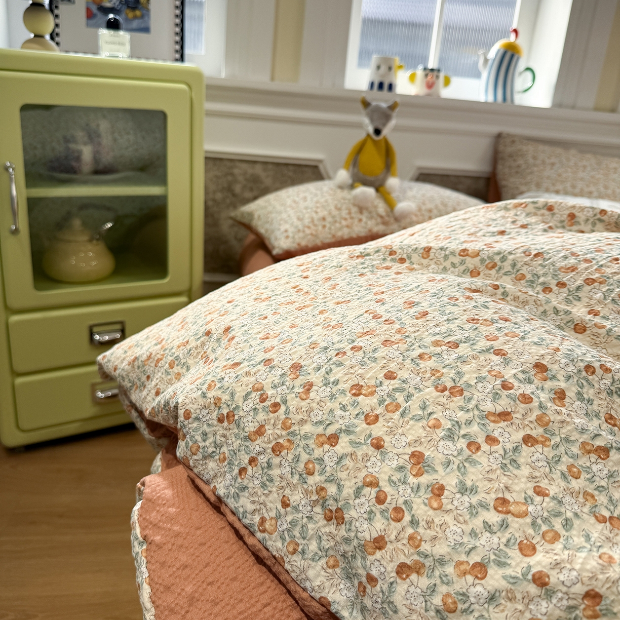 91家纺网 家纺一手货源 找家纺 水墨江南 2026直播热款泡芙棉双层纱四件套 甜果果