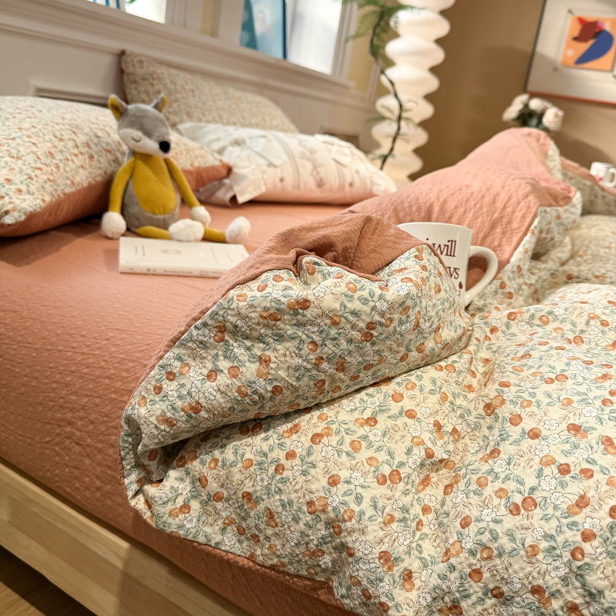 91家纺网 家纺一手货源 找家纺 水墨江南 2026直播热款泡芙棉双层纱四件套 甜果果