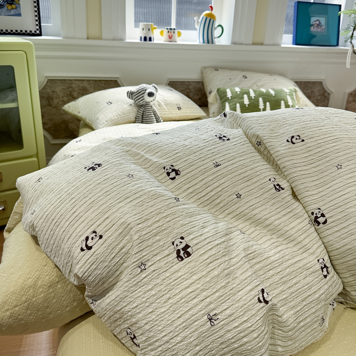 91家纺网 家纺一手货源 找家纺 水墨江南 2026直播热款泡芙棉双层纱四件套 可爱熊猫