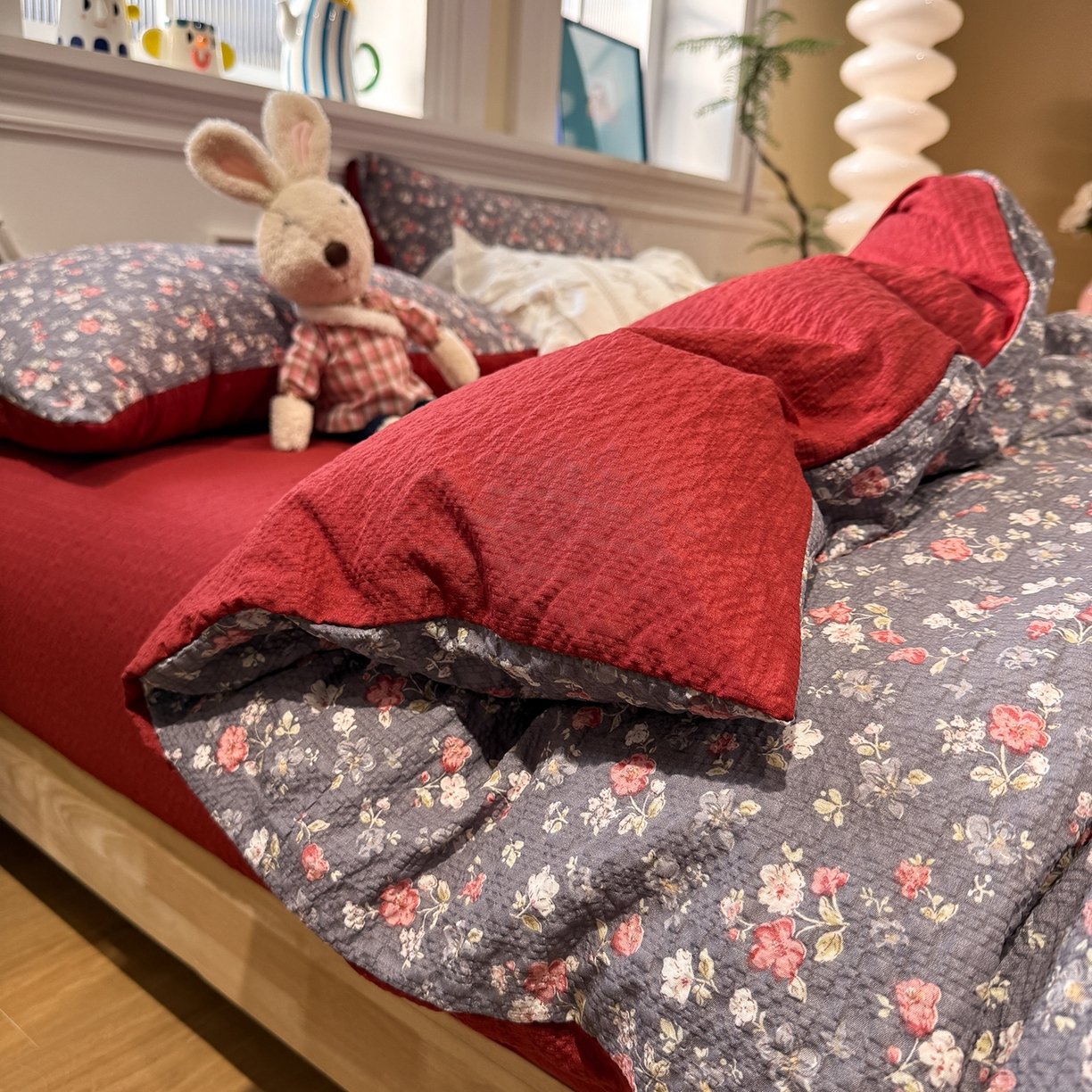 91家纺网 家纺一手货源 找家纺 水墨江南 2026直播热款泡芙棉双层纱四件套 花季