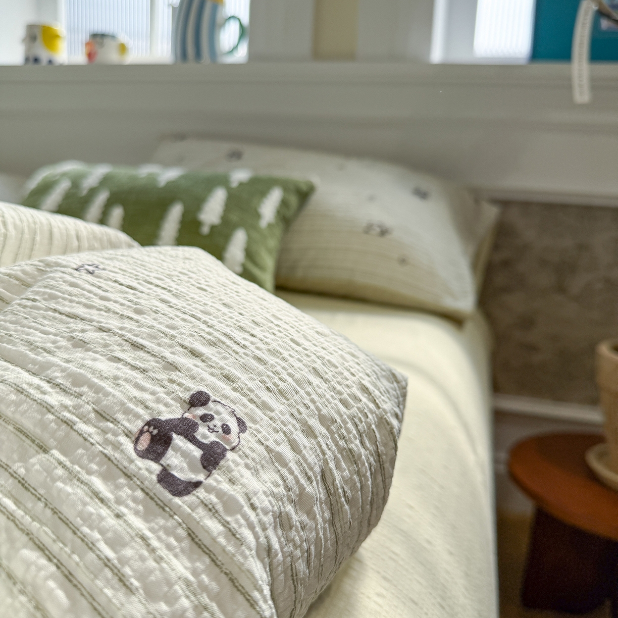 91家纺网 家纺一手货源 找家纺 水墨江南 2026直播热款泡芙棉双层纱四件套 可爱熊猫