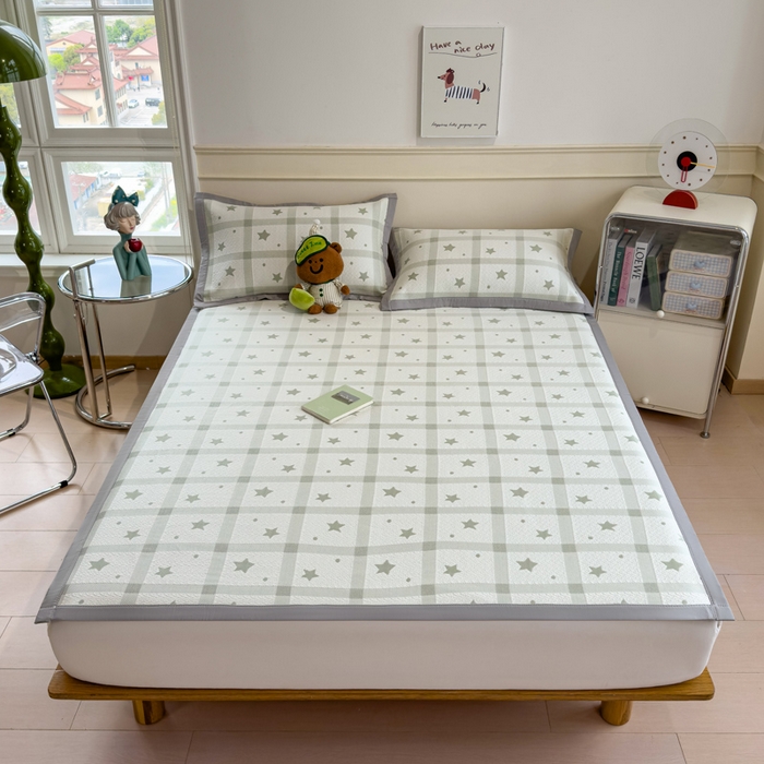 91家纺网 家纺一手货源 找家纺 摩妮卡 2026新款凉感提花冰豆豆复合凉席床席冰丝席三件套 星星点点-绿