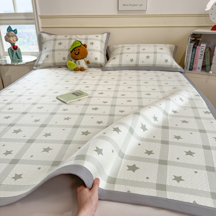 91家纺网 家纺一手货源 找家纺 摩妮卡 2026新款凉感提花冰豆豆复合凉席床席冰丝席三件套 星星点点-绿