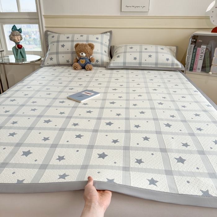 91家纺网 家纺一手货源 找家纺 摩妮卡 2026新款凉感提花冰豆豆复合凉席床席冰丝席三件套 星星点点-灰