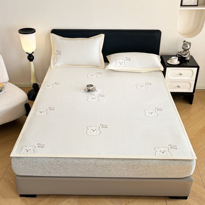 91家纺网 家纺一手货源 找家纺 摩妮卡 2026新款凉感提花冰豆豆复合凉席床席冰丝席三件套 冰豆豆-宝贝熊