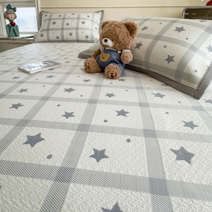 91家纺网 家纺一手货源 找家纺 摩妮卡 2026新款凉感提花冰豆豆复合凉席床席冰丝席三件套 星星点点-灰