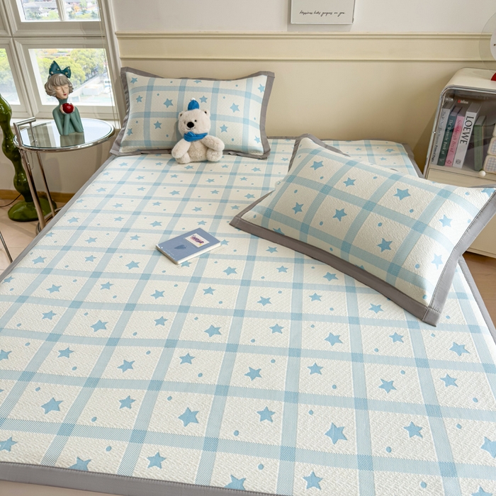 91家纺网 家纺一手货源 找家纺 摩妮卡 2026新款凉感提花冰豆豆复合凉席床席冰丝席三件套 星星点点-蓝