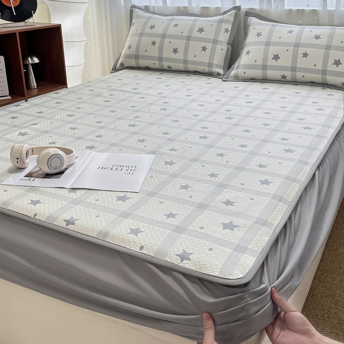 91家纺网 家纺一手货源 找家纺 摩妮卡 2026新款PE中分子凉感冰豆豆凉席三件套床笠三件套 心心相印-灰