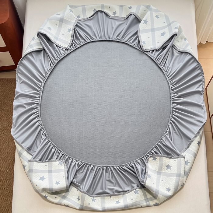 91家纺网 家纺一手货源 找家纺 摩妮卡 2026新款PE中分子凉感冰豆豆凉席三件套床笠三件套 心心相印-灰