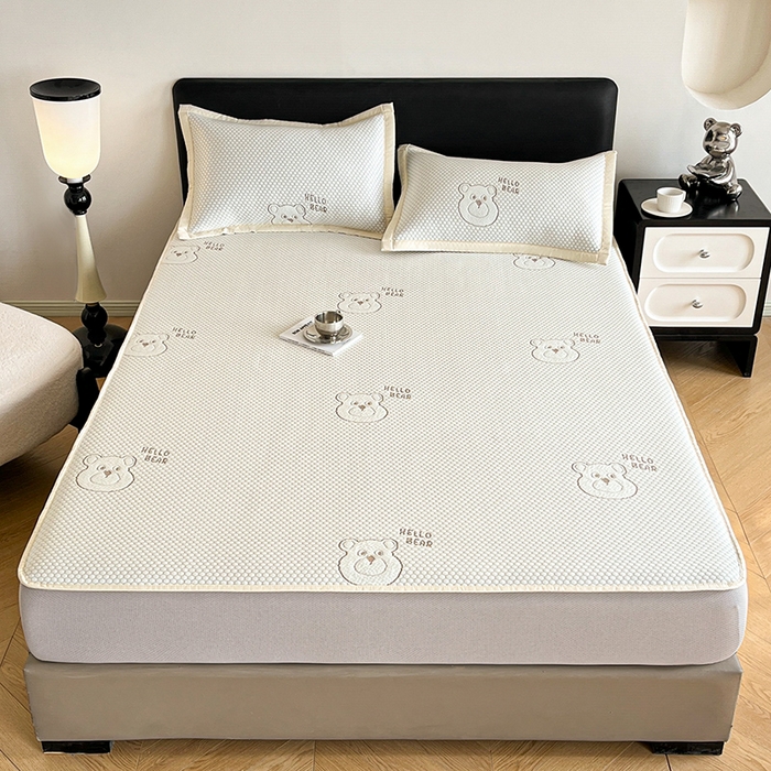 91家纺网 家纺一手货源 找家纺 摩妮卡 2026新款PE中分子凉感冰豆豆凉席三件套床笠三件套 冰豆豆-宝贝熊