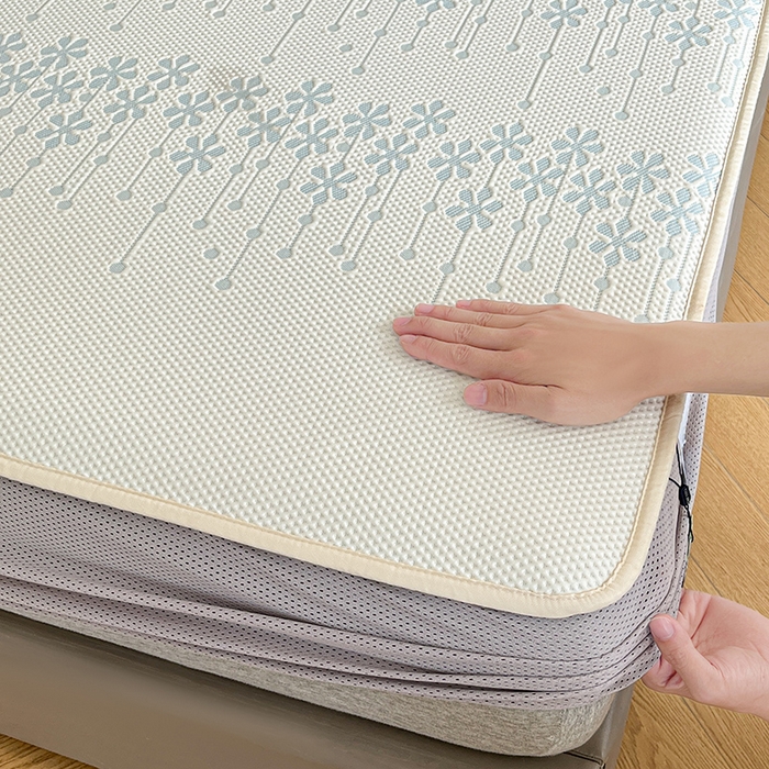 91家纺网 家纺一手货源 找家纺 摩妮卡 2026新款PE中分子凉感冰豆豆凉席三件套床笠三件套 冰豆豆-叶初