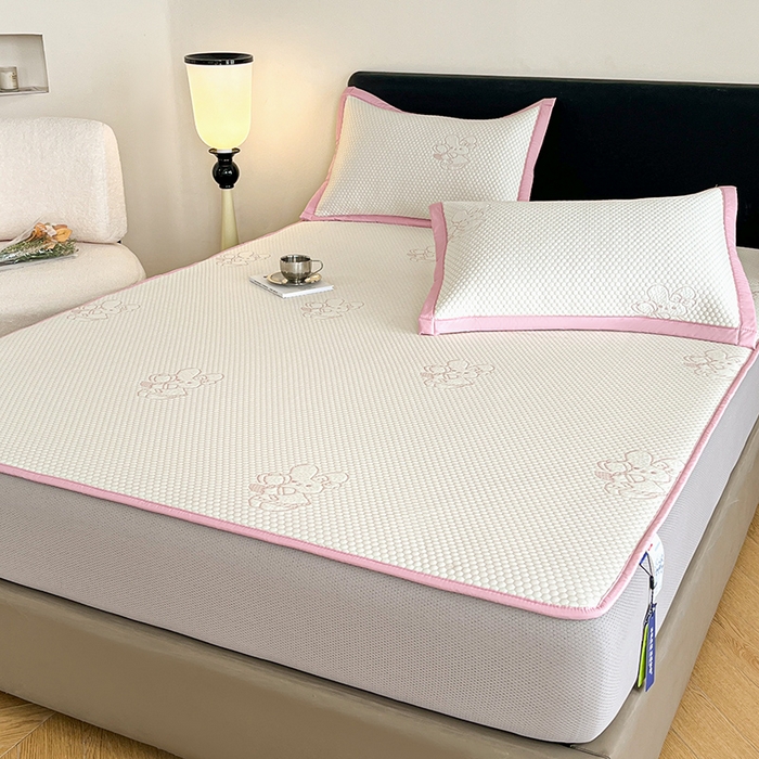 91家纺网 家纺一手货源 找家纺 摩妮卡 2026新款PE中分子凉感冰豆豆凉席三件套床笠三件套 冰豆豆-萌兔兔