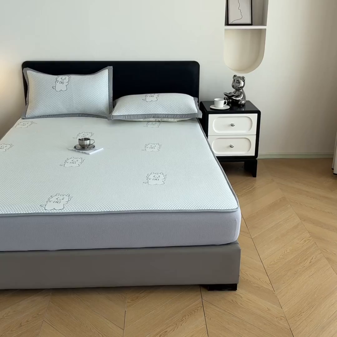 91家纺网 家纺一手货源 找家纺 摩妮卡 2026新款PE中分子凉感冰豆豆凉席三件套床笠三件套 冰豆豆-幸运龙