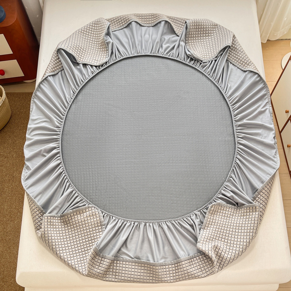 91家纺网 家纺一手货源 找家纺 （总）摩妮卡 2026新款豆豆凉席PE高分子凉感床笠软席冰丝席三件套