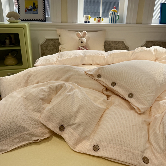 91家纺网 家纺一手货源 找家纺 水墨江南 2026新款无印风水洗提花纽扣款四件套 蜜粉条-黄