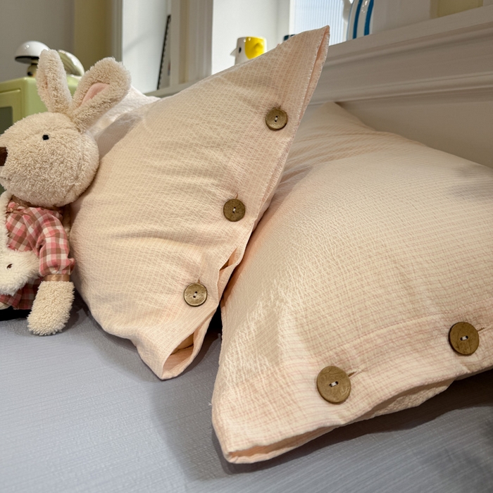 91家纺网 家纺一手货源 找家纺 水墨江南 2026新款无印风水洗提花纽扣款四件套 蜜粉条-蓝