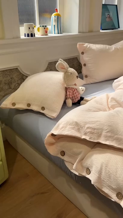 91家纺网 家纺一手货源 找家纺 水墨江南 2026新款无印风水洗提花纽扣款四件套 蜜粉条-蓝