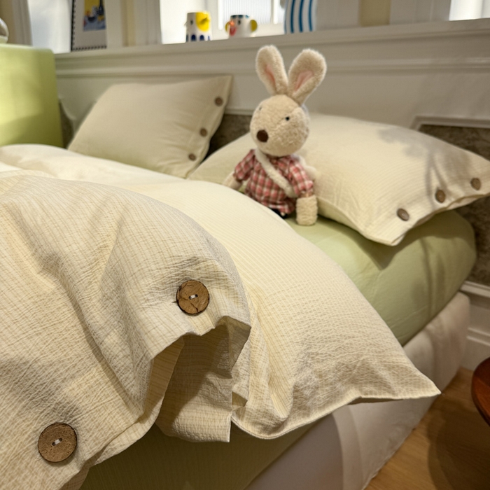 91家纺网 家纺一手货源 找家纺 水墨江南 2026新款无印风水洗提花纽扣款四件套 柠檬细条